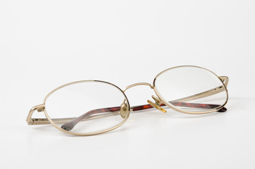 Eyeglasses