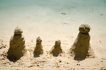 figures from sand
