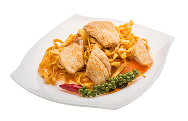 Fried noodles with chicken