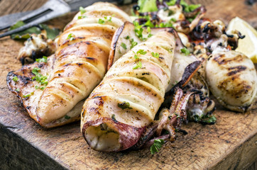 Tintenfischtuben © HLPhoto