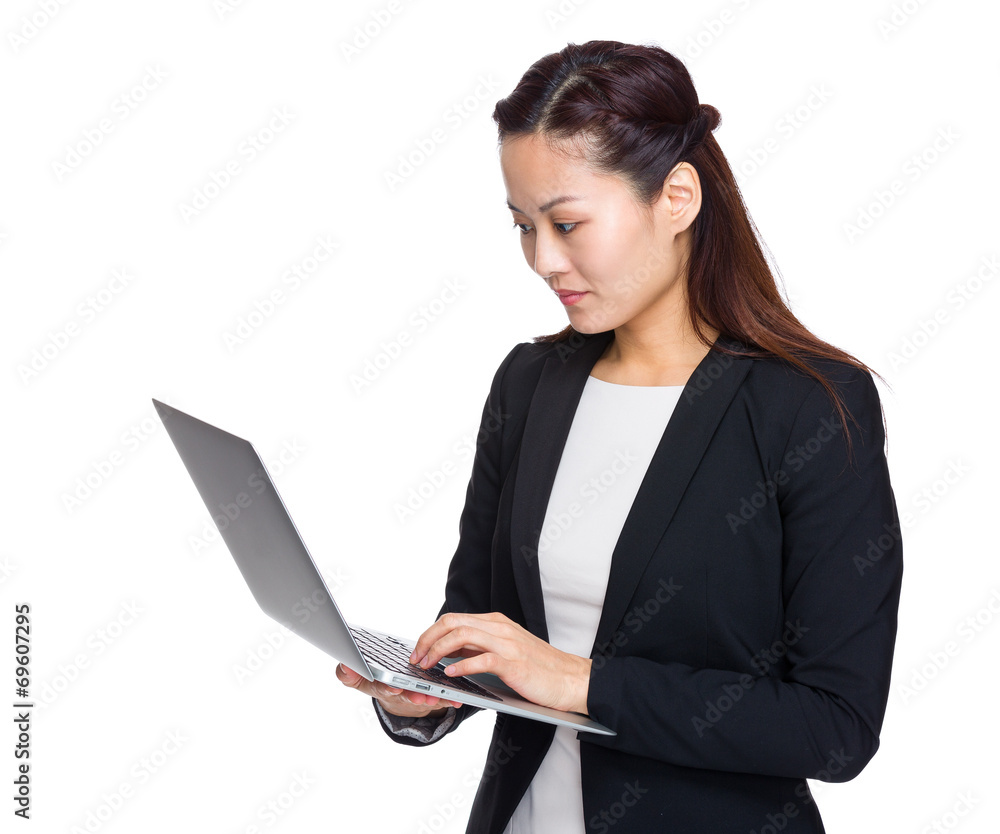 Poster Asian businesswoman use laptop