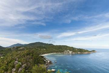 Fototapeta premium Beautiful tropical island with nice bungalow. Koh Tao island