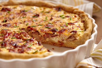 Savory pie with chicken
