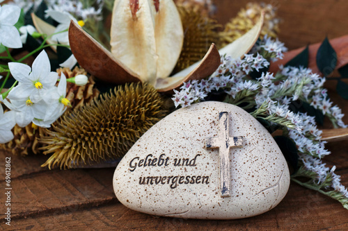 &quot;Geliebt und unvergessen&quot; Stockfotos und lizenzfreie Bilder auf Fotolia
