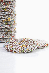 Gestapelte Ringe aus Schokolade