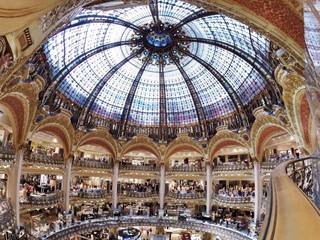 Grand magasin