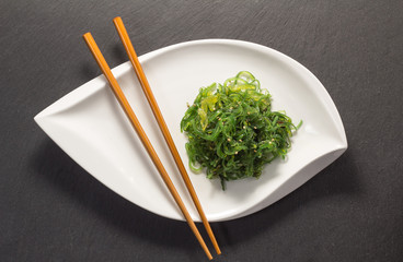 Algensalat mit Stäbchen_02
