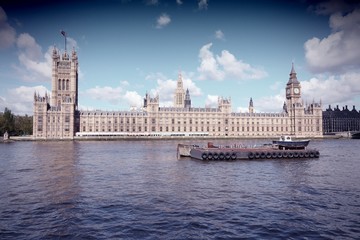 Fototapeta na wymiar London - Palace of Westminster. Cross processed color tone.