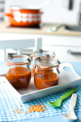 Tomatensuppe mit Linsen