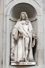 Statua di Francesco Redi