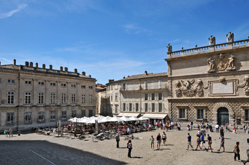 Avignone, piazza del Palazzo- hotel des Monnais - obrazy, fototapety, plakaty
