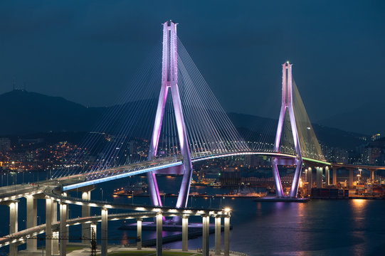 Busan Harbor Bay Bridge © homank76