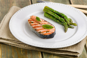 Grilled salmon with green asparagus