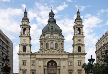 Fototapeta na wymiar Saint Stephen's Basilica landmark Budapest Hungary