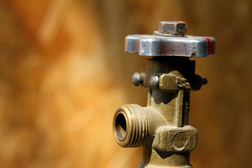 gas cylinder valve