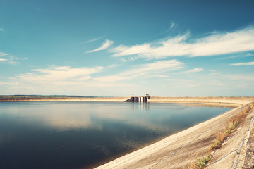 Big reservoir