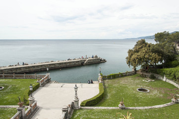 Il giardino sul mare