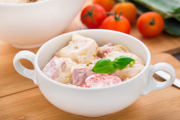 Tortellini salad