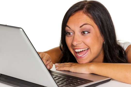 Frau mit Computer