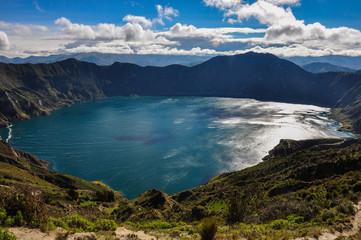 Fototapeta na wymiar Quilotoa Crater Lake, Ecuador