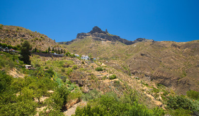 Fototapeta na wymiar Roque Nublo seen over Tejeda village