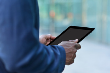 Executive hand carrying tablet pc