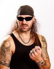 Rocker Gewalt Waffen und Krieg
