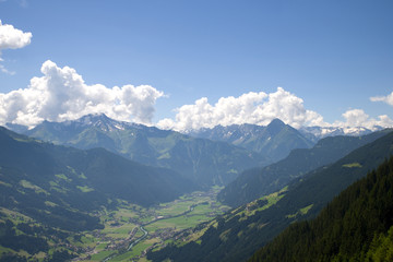 Fototapeta premium Zillertal - Alpen