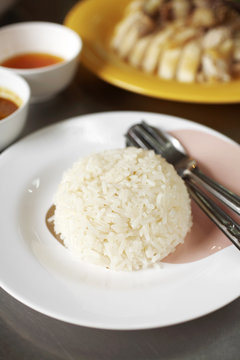 close up asian steam rice in white dish