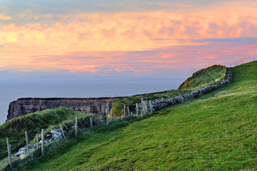 Irlandia, klify Moheru © janmiko