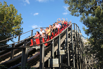 parque de atracciones montaña rusa ocio 0451-f14