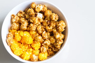 Stoff pro Meter mixed popcorn in bowl © hui_u