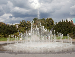 Fontanna Cosmopolitan, Torun, Poland © 123108 Aneta