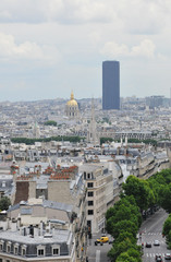 Fototapeta premium Montparnasse Tower in Paris