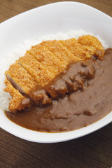 カツカレー