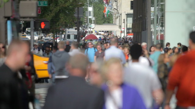 Time-lapse Sequence Of Traffic And Pedestrians On 5th Avenue