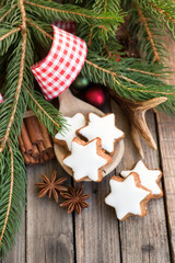 Cinnamon stars