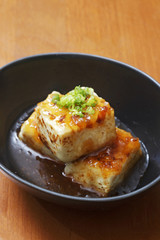 揚げ出し豆腐