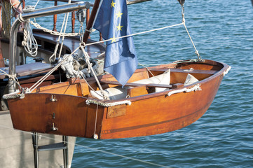 Obraz premium Wooden tender