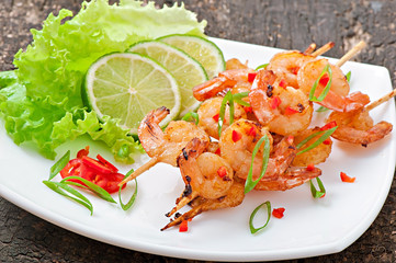 Shrimp grilled in garlic and soy caramel