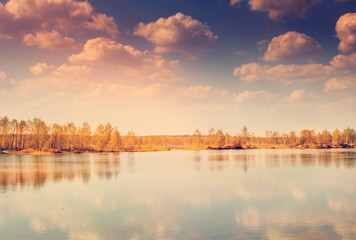 Fototapeta na wymiar beautiful autumn landscape, forest and lake