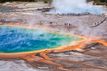 USA - Yellowstone NP, prismatic pool