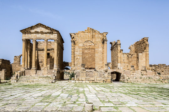 Roman ruins of Sufetula near Sbeitla