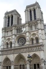 Fototapeta na wymiar Notre Dame Cathedral - Parisian Architecture