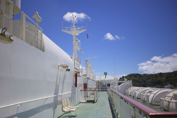 おがさわら丸のデッキ