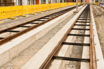 Ein Betonfundament für die neuen Strassenbahnschienen