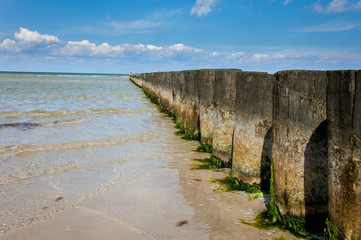 Buhnen an der Ostsee