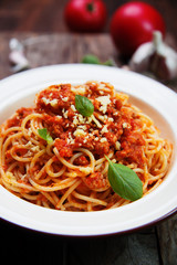 spaghetti bolognese