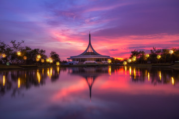 Fototapeta na wymiar Suan Luang Rama 9 public park
