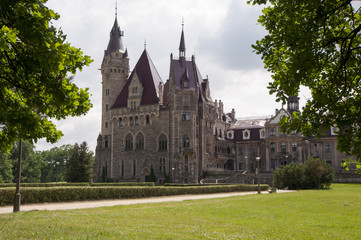 Fototapeta na wymiar old castle in Moszna, near Opole, Silesia, Poland